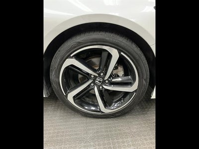 2019 Honda Accord Hybrid Touring