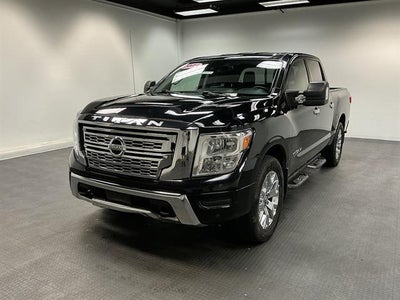 2021 Nissan TITAN Crew Cab SV 4x4