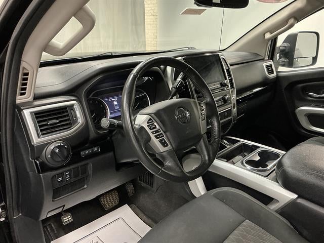 2021 Nissan TITAN Crew Cab SV 4x4