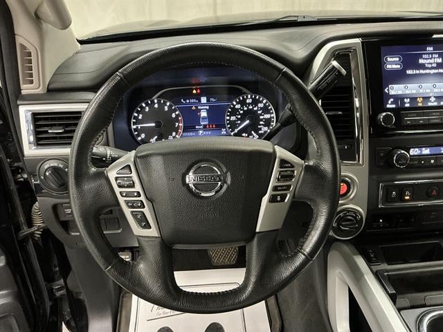 2021 Nissan TITAN Crew Cab SV 4x4
