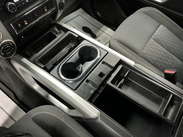 2021 Nissan TITAN Crew Cab SV 4x4