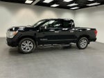 2021 Nissan TITAN Crew Cab SV 4x4