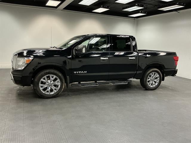 2021 Nissan TITAN Crew Cab SV 4x4