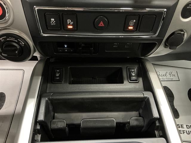 2021 Nissan TITAN Crew Cab SV 4x4