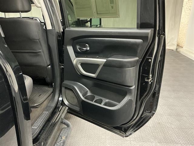 2021 Nissan TITAN Crew Cab SV 4x4