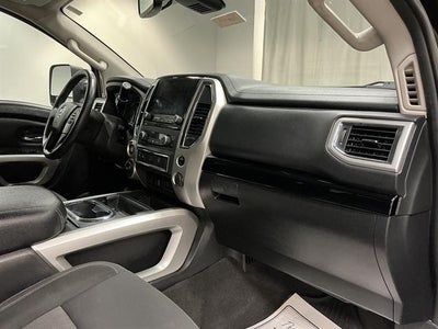 2021 Nissan TITAN Crew Cab SV 4x4