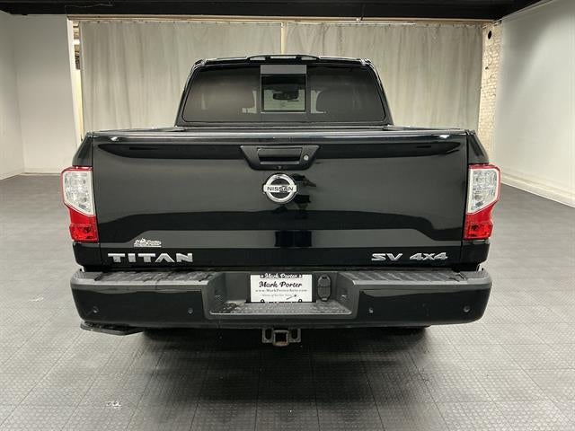 2021 Nissan TITAN Crew Cab SV 4x4