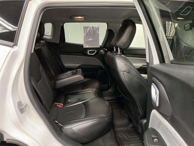 2022 Jeep Compass Latitude Lux 4x4