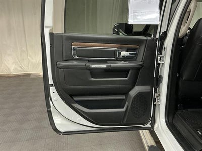2017 RAM 2500 Laramie Crew Cab 4x4 6'4" Box