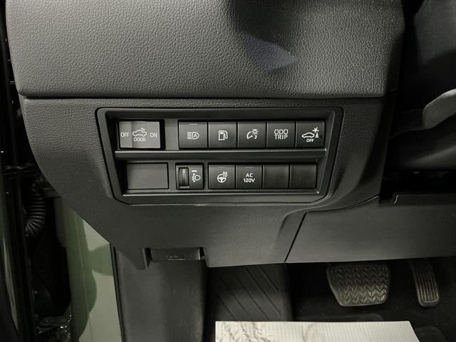 2023 Toyota Tundra 4WD Limited Hybrid